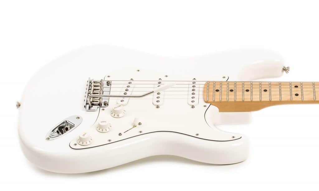 Fender Player Strat MN PWT 002FIN
