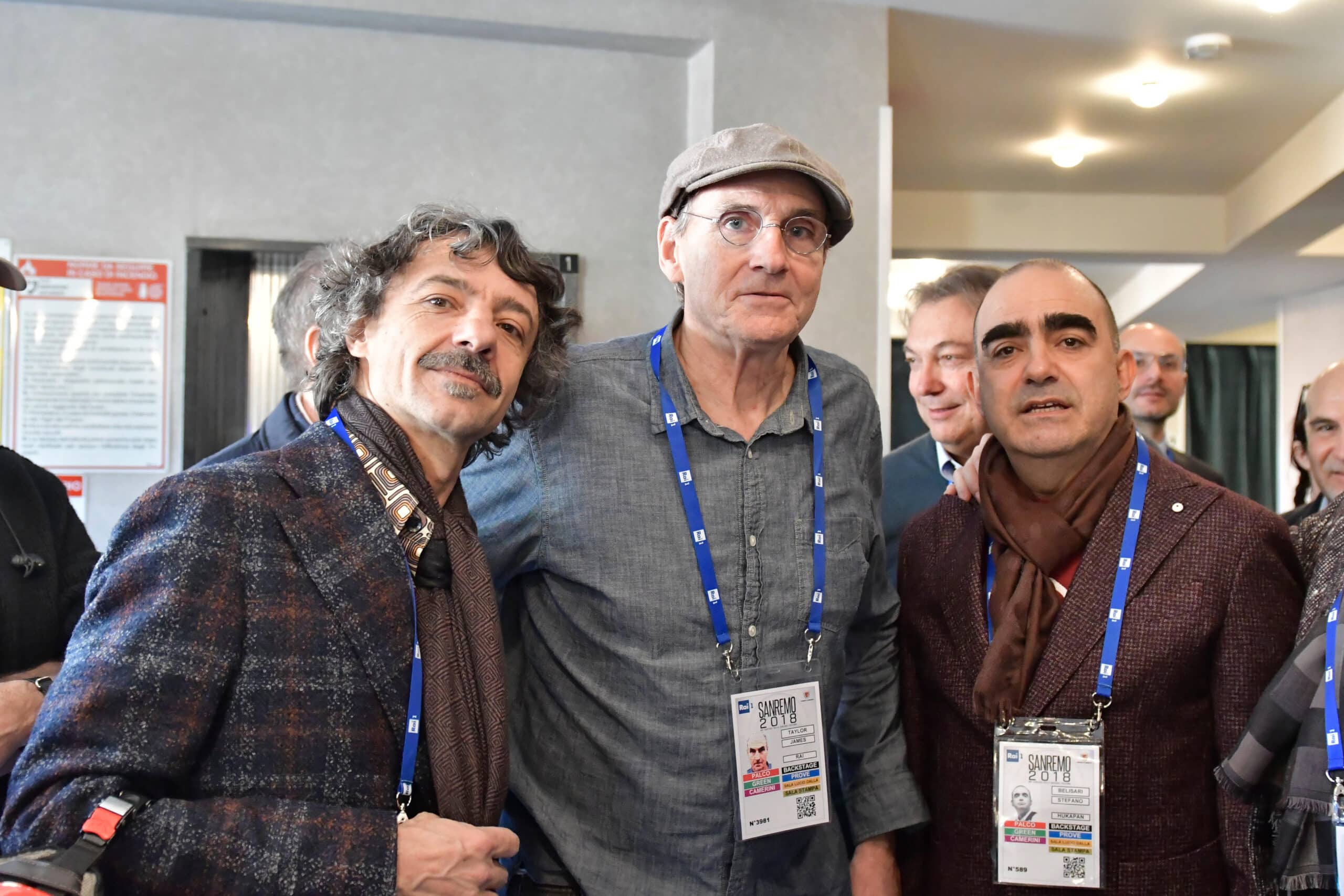 James Taylor ed Elio e le Storie Tese