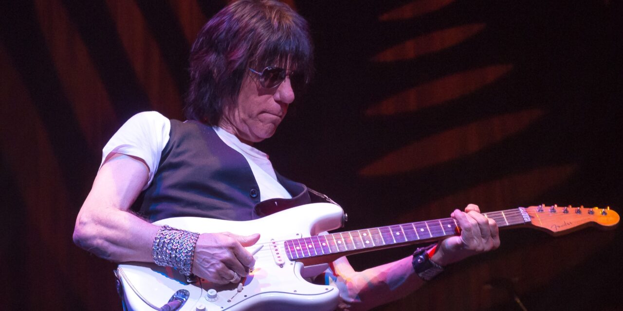 Jeff Beck: The Guitar Collection. Gli strumenti del “chitarrista dei chitarristi” all’asta da Christie’s